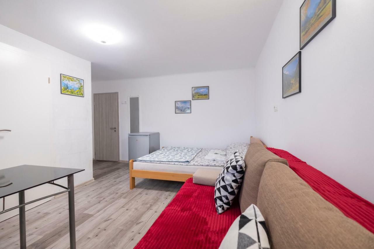 לובליאנה Newly Renovated Studio With Air Conditioner & Free Parking מראה חיצוני תמונה